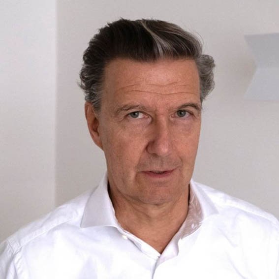 Dr. Holtmann, Arabella Klinik