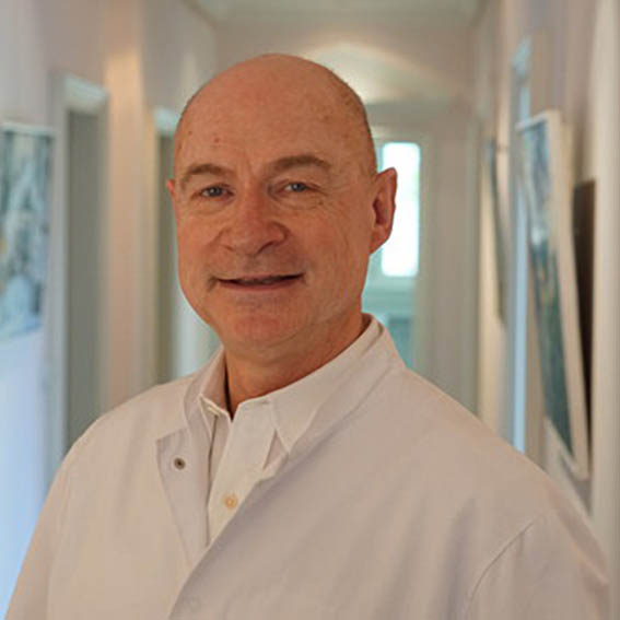 Dr. Pere, Arabella Klinik